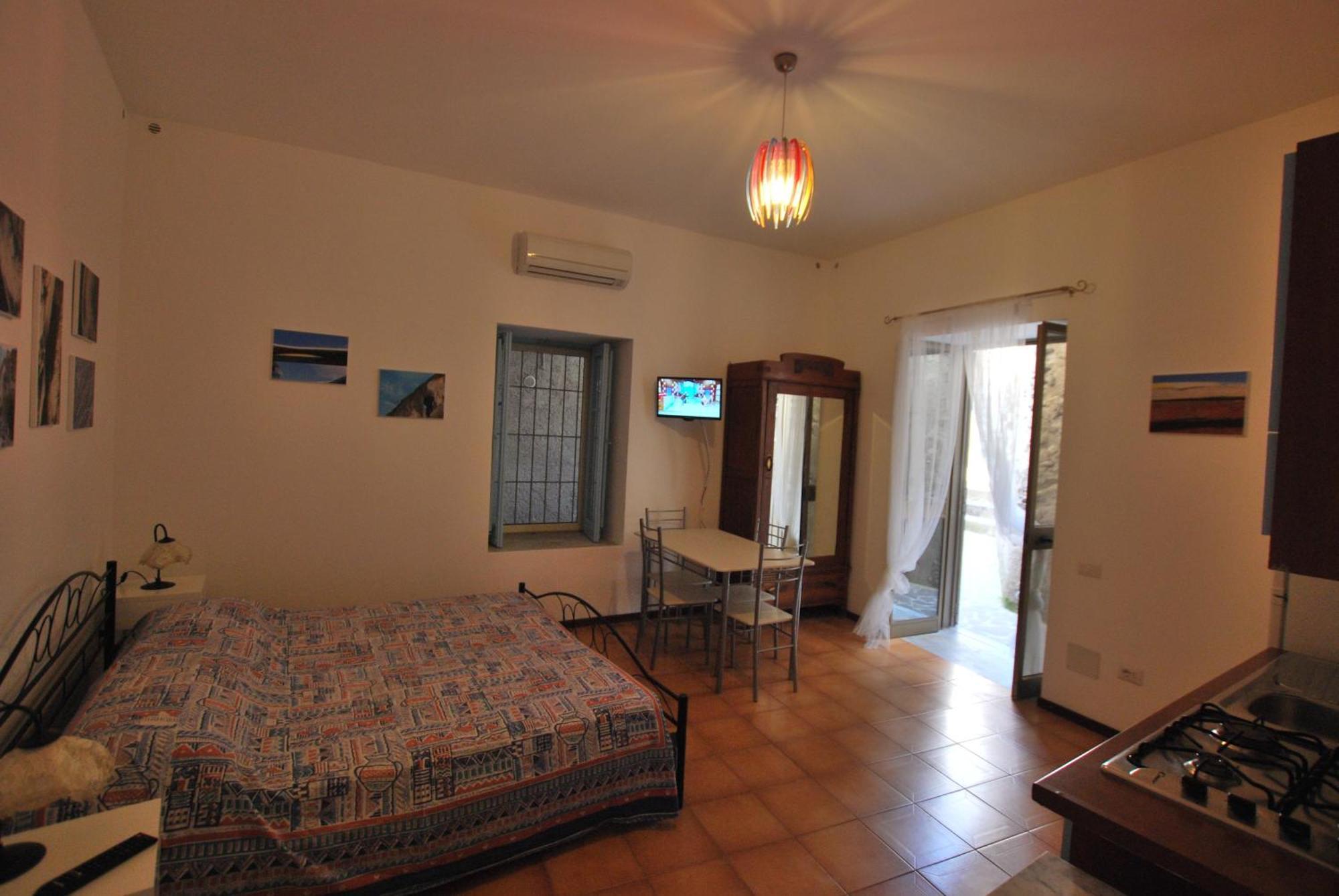 Vulcanoconsult Appartamenti Spiaggia Lipari  Zimmer foto